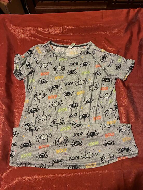 Celebrate Other - Celebrate Halloween Sleep Top Womens L/XL Spider Boo Graphic Short Sleeve Gray